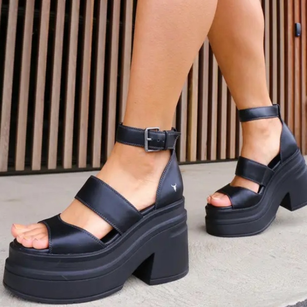 Windsor smith match black leather sandal